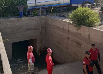 La muerte de un nene reavivó la preocupación por los bañistas en los canales