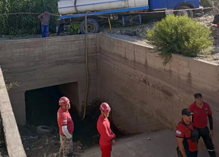 La muerte de un nene reavivó la preocupación por los bañistas en los canales