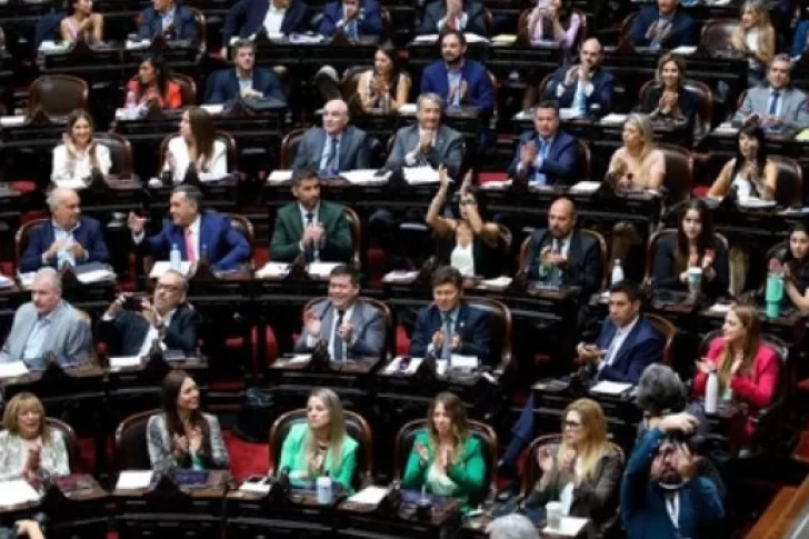 Milei tejió alianzas en Diputados para aprobar con holgura Ficha Limpia