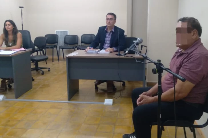 Lo castigaron por abusar de dos niñas y cae de nuevo: ¿violó a la nieta de su pareja?