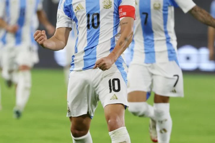 Argentina busca el título con Paraguay