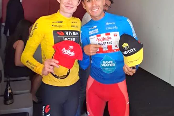 Tivani festejó junto a Vingegaard