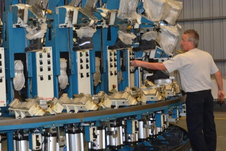 Se contrajo la actividad económica 1,8% en 2024