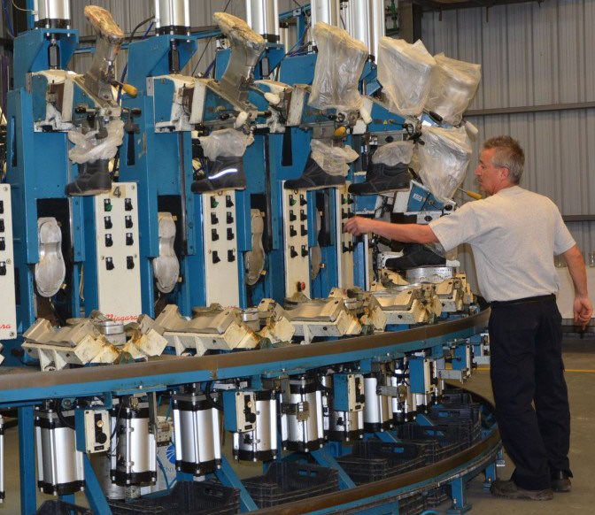 Se contrajo la actividad económica 1,8% en 2024