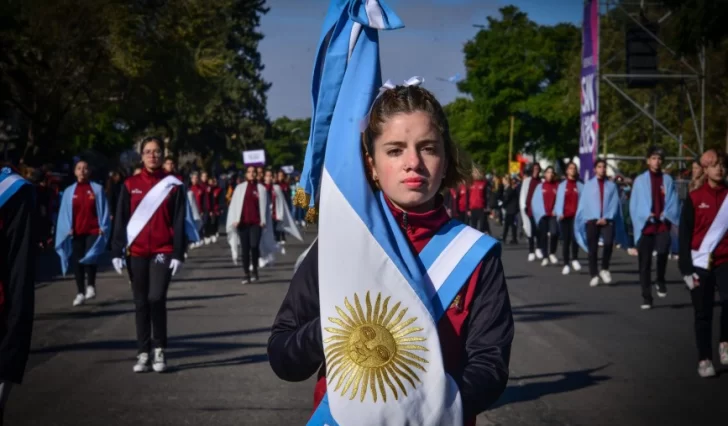 Patriotismo, un valor basado en el respeto y amor al país