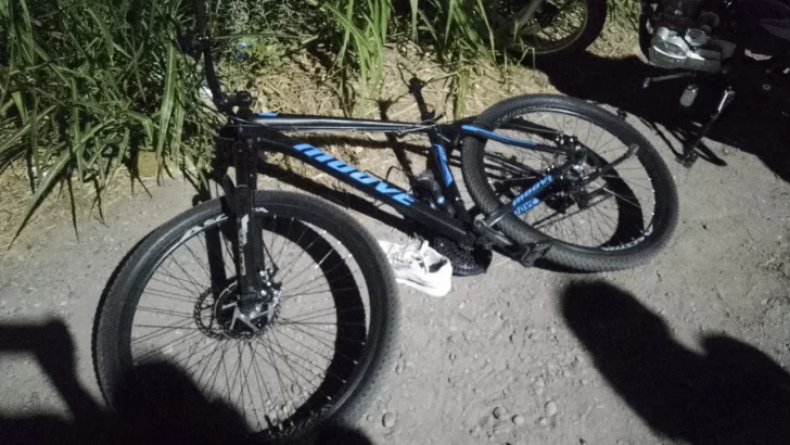 Choque entre bicicleta y moto deja a un herido Choque entre bicicleta y moto deja a un herido