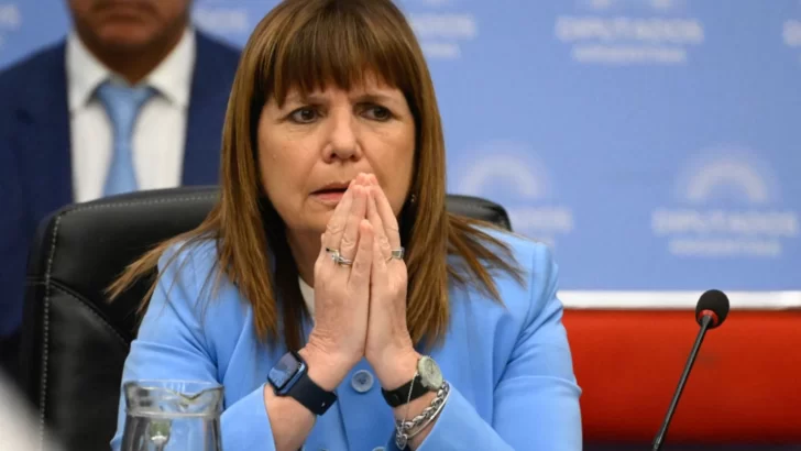 Patricia Bullrich arremetió contra Axel Kicillof: “Tu inutilidad está costando vidas” Patricia Bullrich arremetió contra Axel Kicillof: “Tu inutilidad está costando vidas”