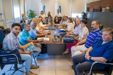 Los gremios docentes le pedirán al Gobierno mejorar la propuesta salarial Los gremios docentes le pedirán al Gobierno mejorar la propuesta salarial