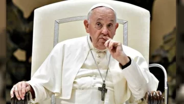 El Papa pasó “una noche tranquila” y su estado “sigue siendo crítico, pero estable” El Papa pasó “una noche tranquila” y su estado “sigue siendo crítico, pero estable”