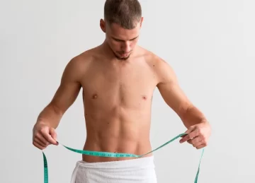 Cuáles son las dos partes del cuerpo que continúan creciendo con el paso del tiempo