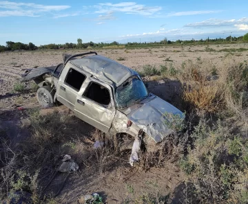 Conducía ebrio llevando a su familia, volcaron y un bebé quedó grave