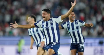 DCC060325-022F05-728x391