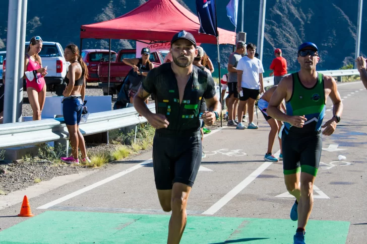 Un domingo para vivir el Triatlón del Sol