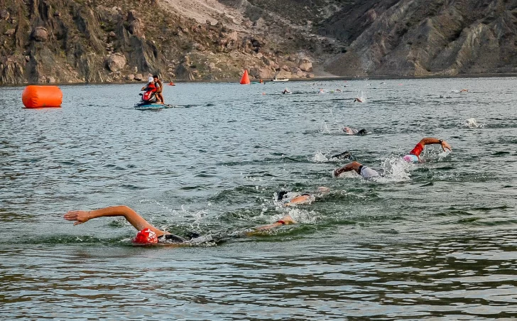 Una inédita carrera en aguas abiertas