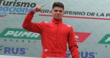 DCC150325-023F02-728x388