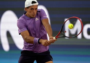 Baez debuta contra Bublik