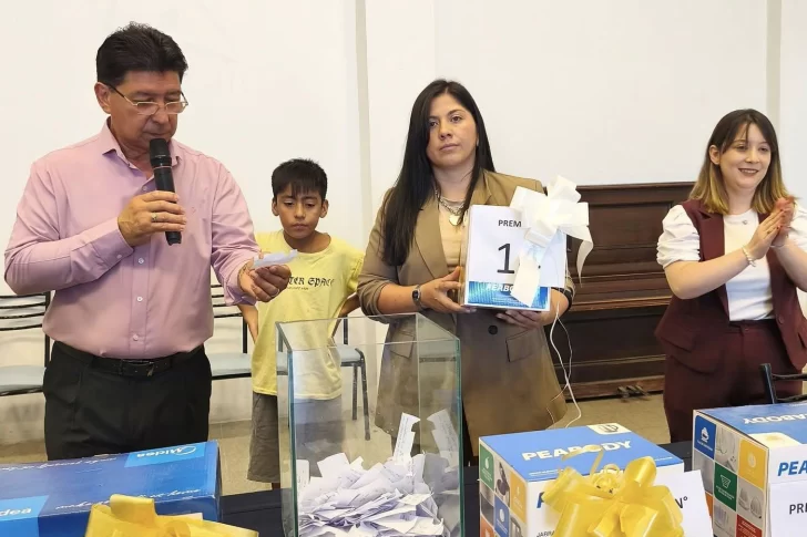 Premios a los vecinos cumplidores