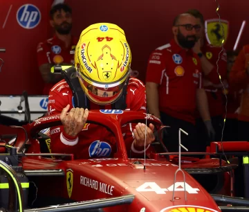 Hamilton marca el rumbo