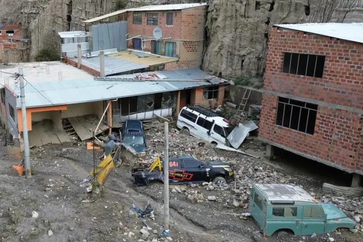 Las lluvias constantes y sin precedentes golpean Bolivia
