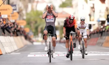 Van der Poel logró el doblete