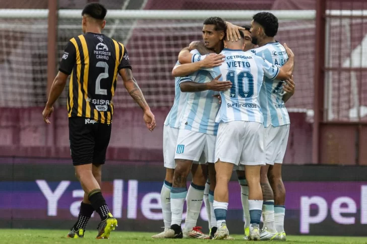 Racing Club dejó en el camino a Santamarina