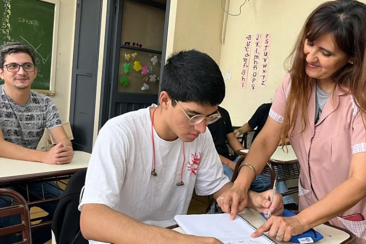 El 20% de los alumnos de Primaria para Adultos continúa el secundario