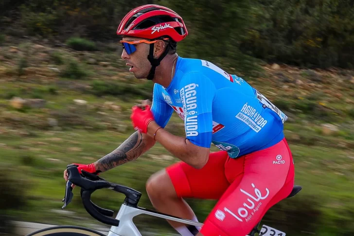 Tivani se acercó a la punta