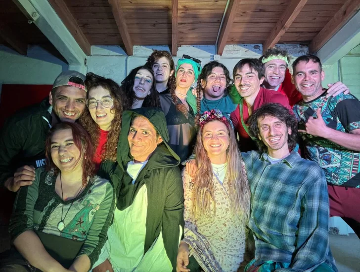 Liberarse a través del teatro Liberarse a través del teatro