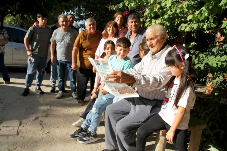Don Kelo Ontiveros, el lector del pueblo