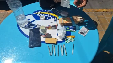 Realizaba disturbios en el microcentro y lo sorprendieron con 19 envoltorios de cocaína Realizaba disturbios en el microcentro y lo sorprendieron con 19 envoltorios de cocaína