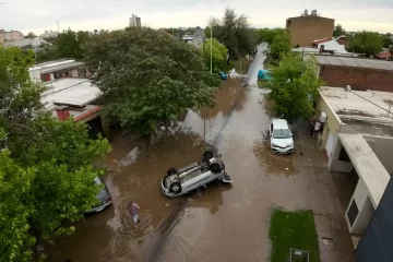 Temporal en Bahía Blanca: ascienden a 16 los muertos, hay 100 desaparecidos y 1.400 evacuados Temporal en Bahía Blanca: ascienden a 16 los muertos, hay 100 desaparecidos y 1.400 evacuados