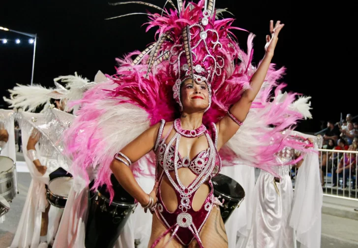 La primera noche del Carnaval de Chimbas contó con más de 15 mil personas La primera noche del Carnaval de Chimbas contó con más de 15 mil personas