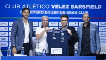Guillermo Barros Schelotto fue presentado en Vélez Guillermo Barros Schelotto fue presentado en Vélez