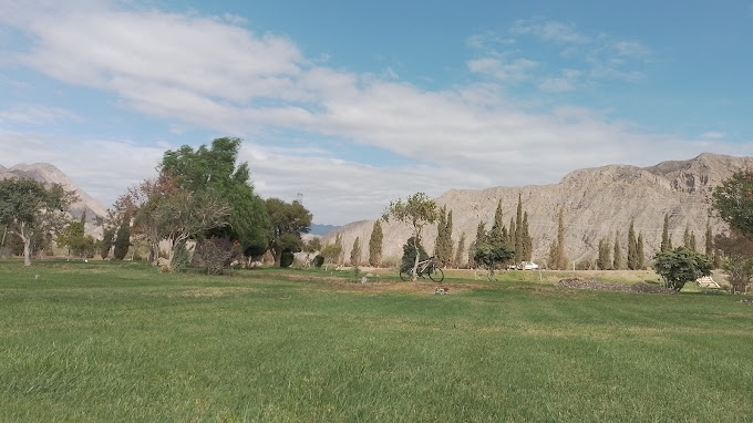 Un policía murió tras dispararse en el cementerio El Mirador Un policía murió tras dispararse en el cementerio El Mirador