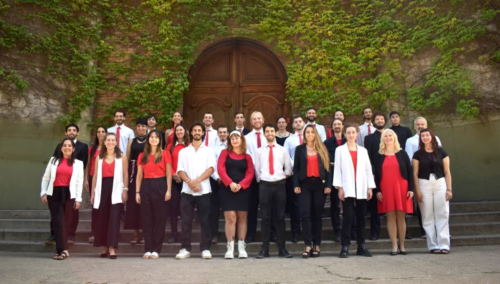 Más de 400 voces en la provincia Más de 400 voces en la provincia