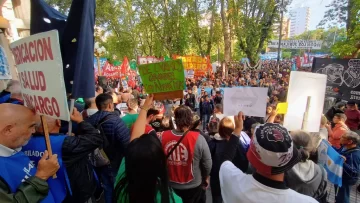 Presiones en la CGT para que haga un paro tras la represión