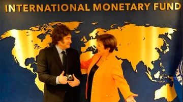Milei fija para mitad de abril el aval del FMI