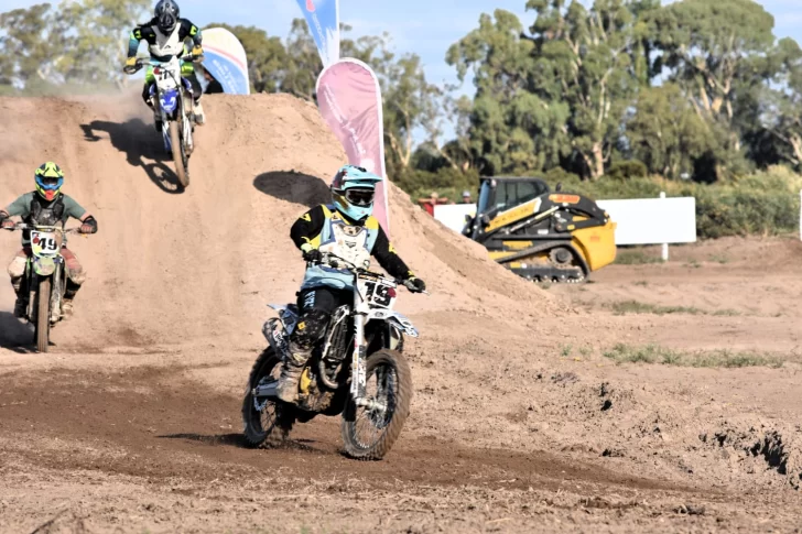 Inauguración de circuito de motocross en Santa Lucía Inauguración de circuito de motocross en Santa Lucía