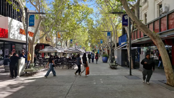 Día del Trabajador: qué servicios funcionan y cuáles no durante el fin de semana largo