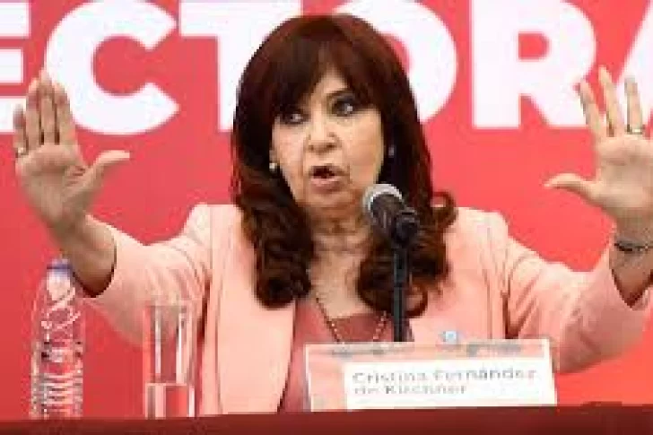 CFK disparó por el 40% de devaluación