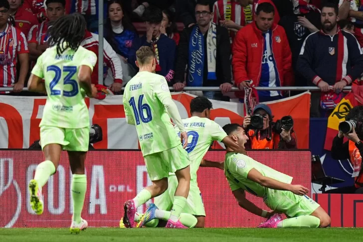 Barcelona eliminó a Atlético y definirá con Real Madrid