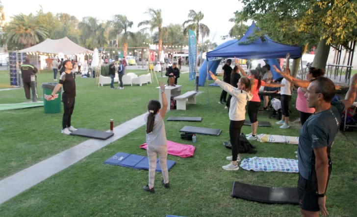 DCC040425-024F06-728x444