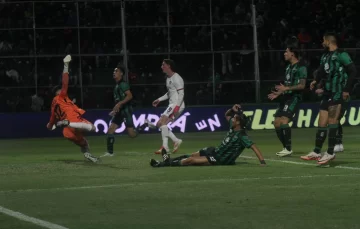 DCC050425-022F03-728x463