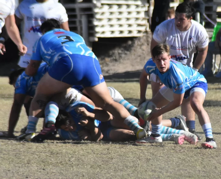 Universidad recibe hoy al Mendoza RC