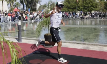 DCC070425-019F03-728x437