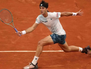 Etcheverry debutó ganando en Montecarlo, Baez afuera