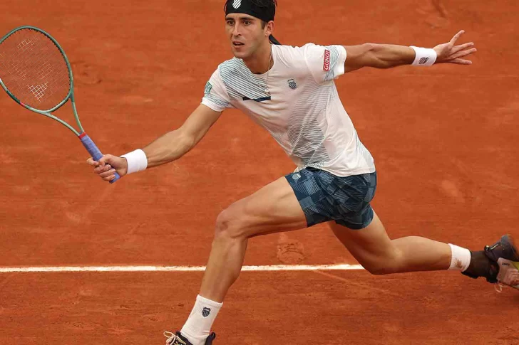 Etcheverry debutó ganando en Montecarlo, Baez afuera