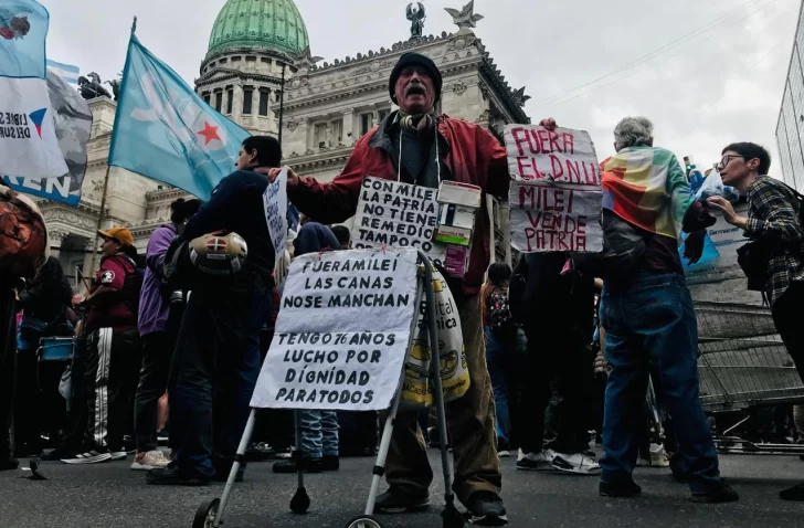 El paro de la CGT le costará al país más de $200 mil millones