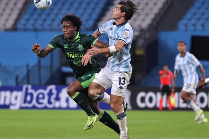 Baldazo de agua fría para Racing