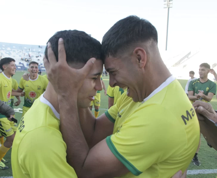 DCC130425-022F03-728x598